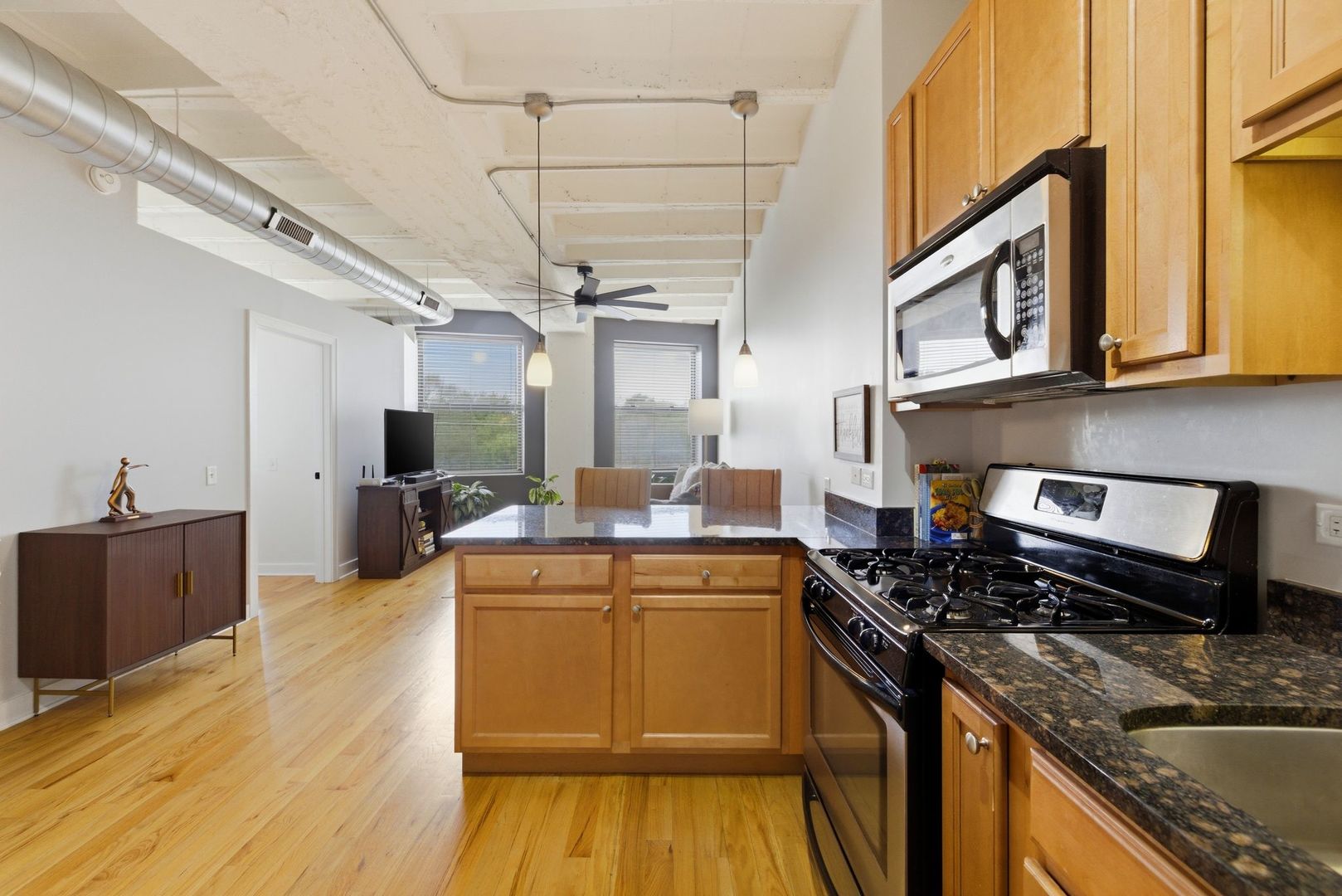 1791 West Howard Street Chicago IL 60626