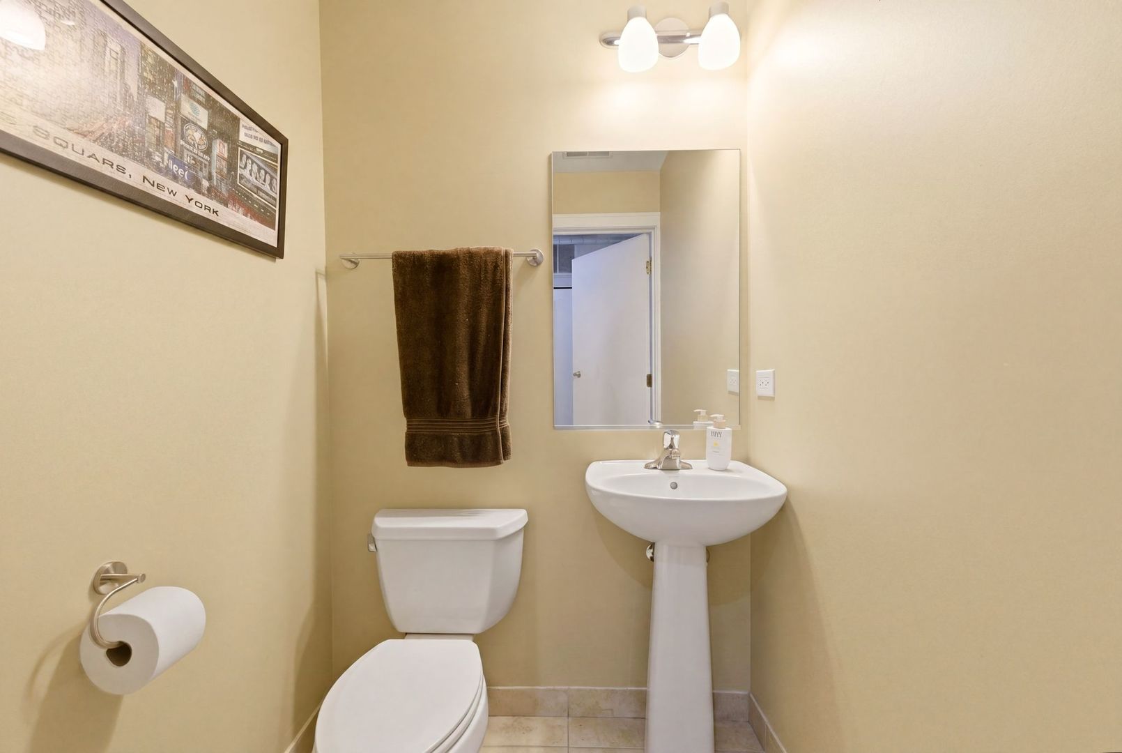 1791 West Howard Street Chicago IL 60626