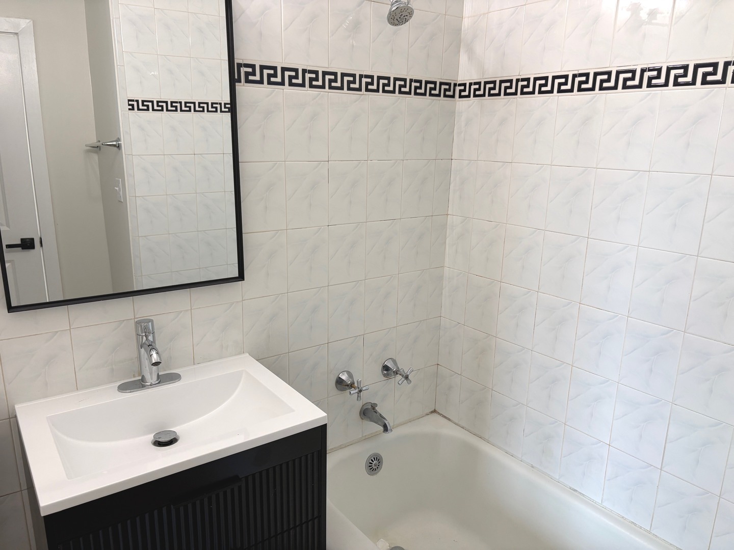 2600 West Balmoral Avenue Chicago IL 60625