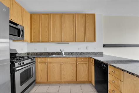 7243 Madison Street Forest Park IL 60130