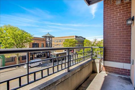 7243 Madison Street Forest Park IL 60130