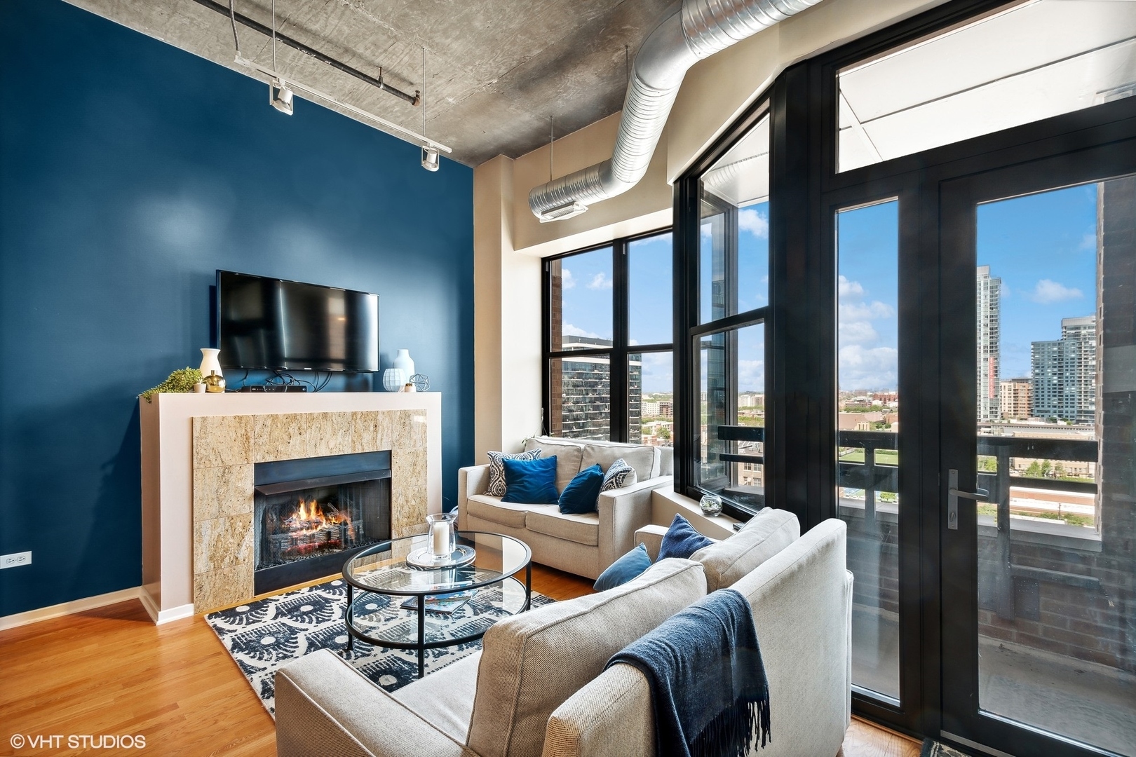849 North Franklin Street Chicago IL 60610