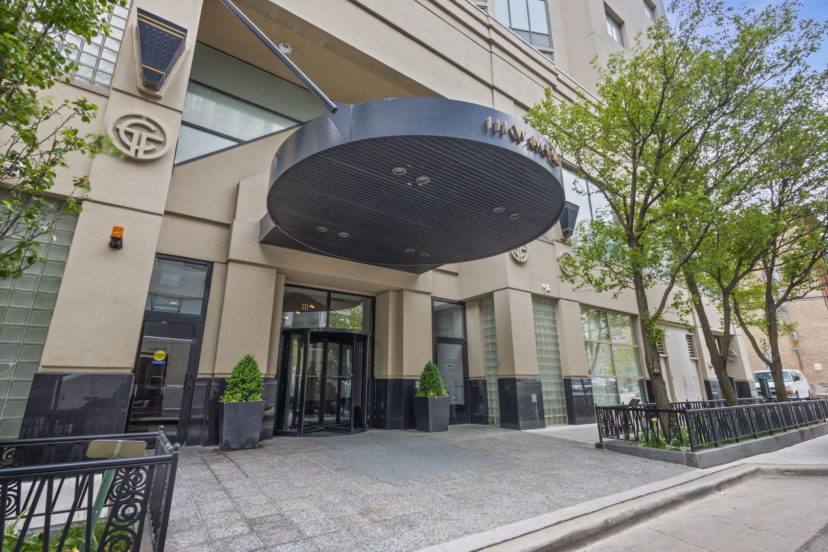 111 West Maple Street Chicago IL 60610