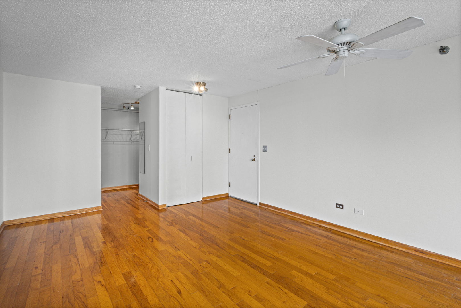 111 West Maple Street Chicago IL 60610