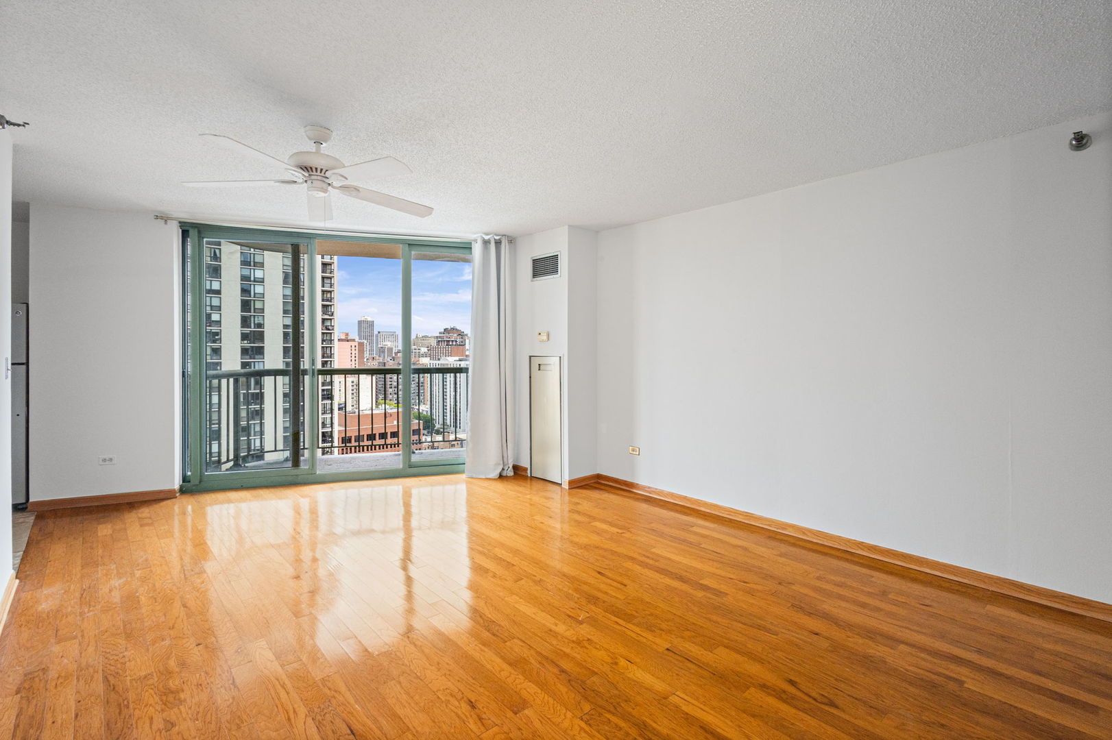 111 West Maple Street Chicago IL 60610