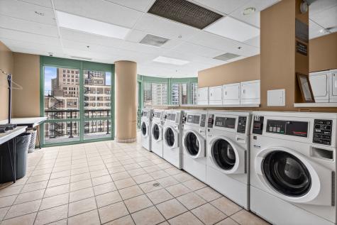 111 West Maple Street Chicago IL 60610