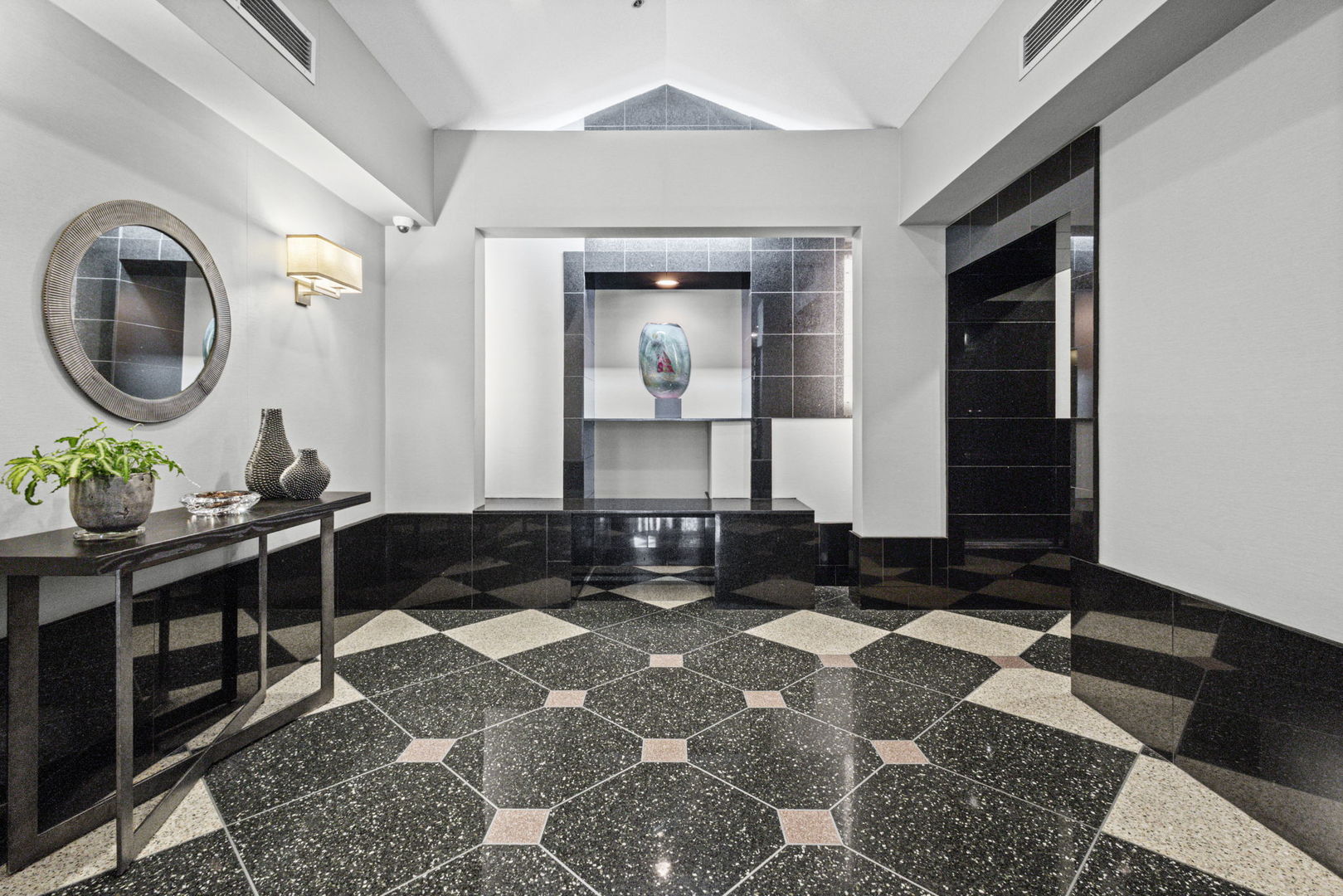 111 West Maple Street Chicago IL 60610