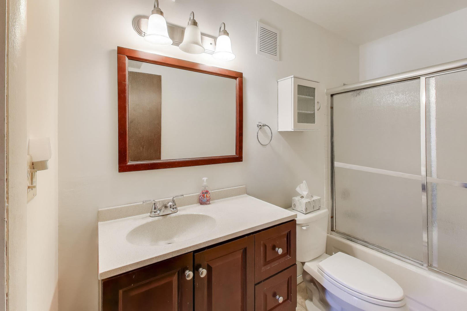 717 Killarney Court Schaumburg IL 60193