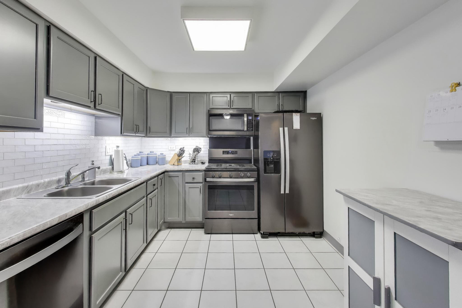 717 Killarney Court Schaumburg IL 60193