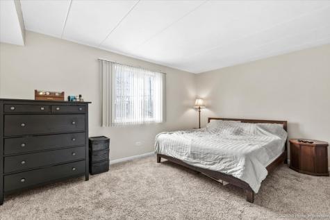 5202 Midlothian Turnpike Crestwood IL 60418