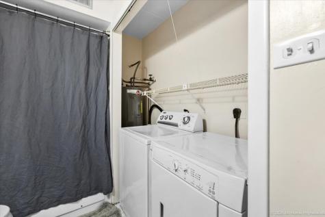 5202 Midlothian Turnpike Crestwood IL 60418