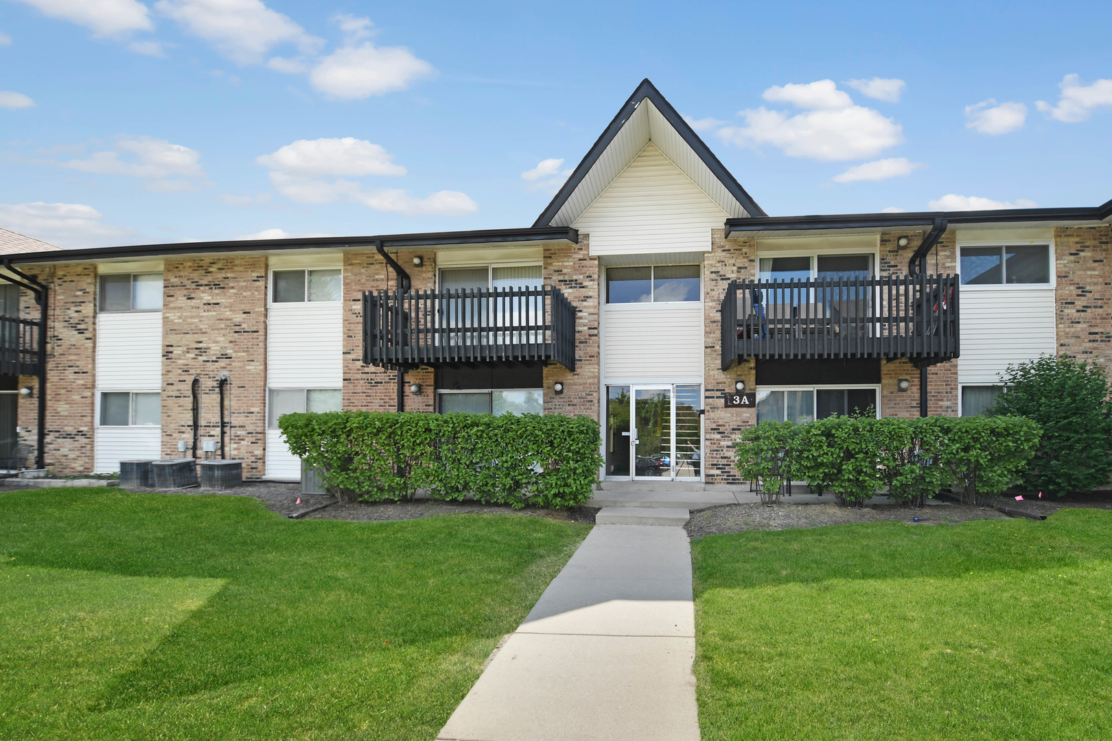 3A Kingery Quarter Willowbrook IL 60527