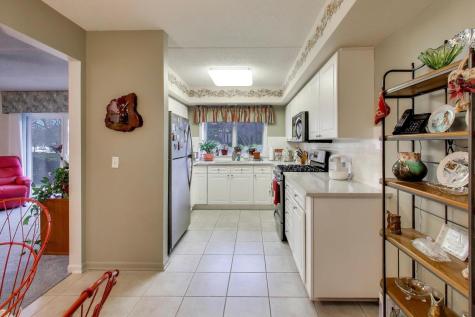 710 Creekside Drive Mount Prospect IL 60056