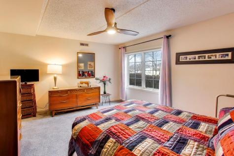 710 Creekside Drive Mount Prospect IL 60056