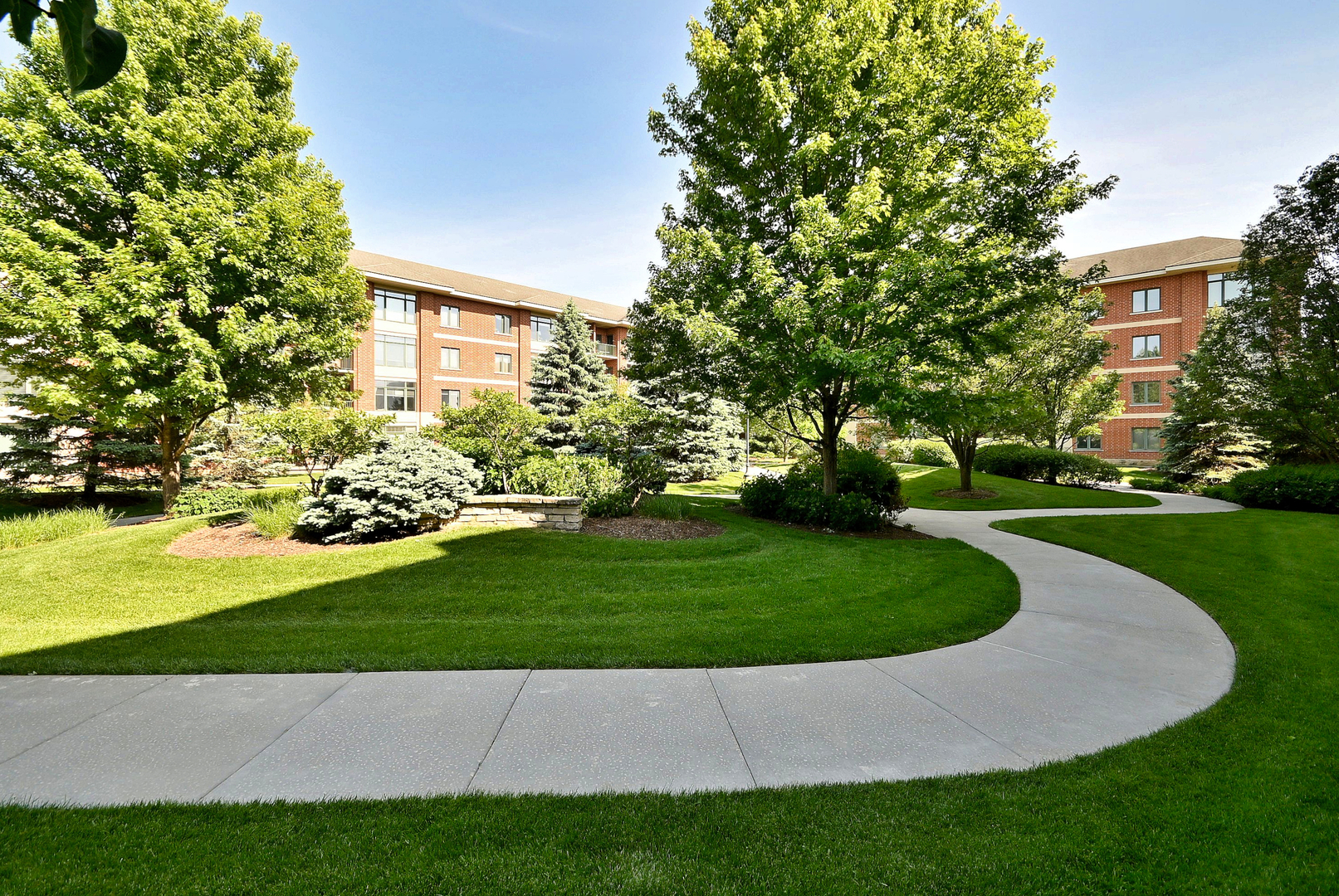 855 East 22nd Street Lombard IL 60148