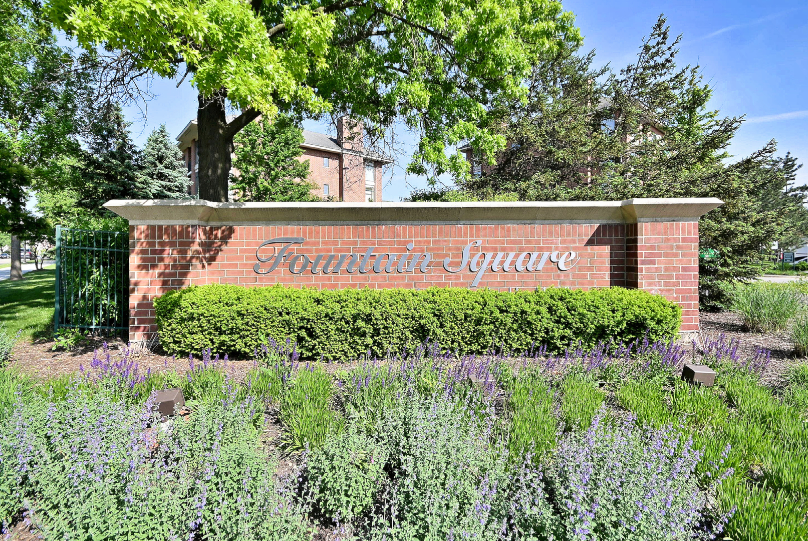 855 East 22nd Street Lombard IL 60148