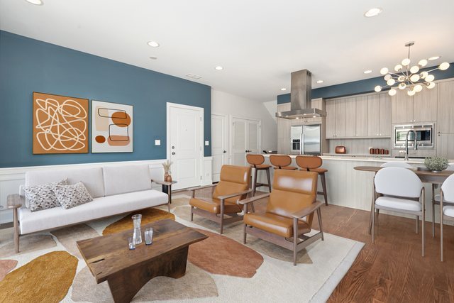 3007 North California Avenue Chicago IL 60618