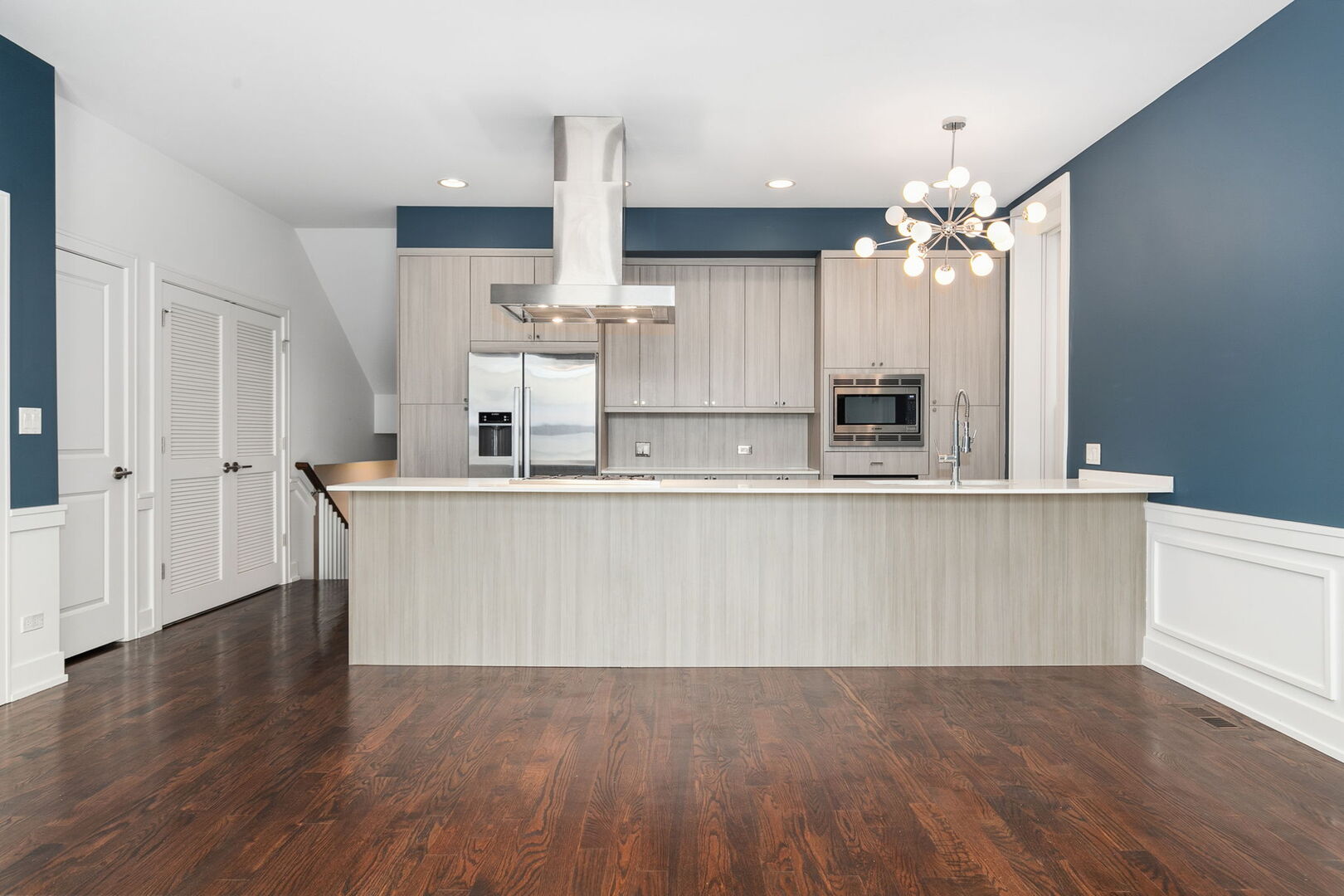 3007 North California Avenue Chicago IL 60618