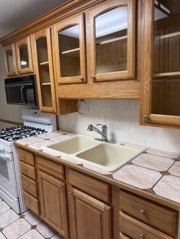 9520 Mayfield Avenue Oak Lawn IL 60453
