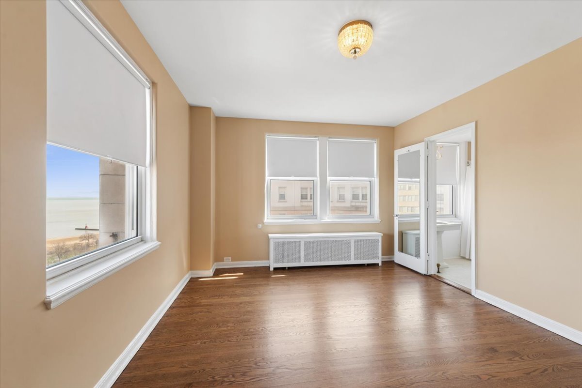 5555 North Sheridan Road Chicago IL 60640