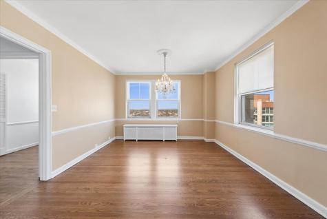 5555 North Sheridan Road Chicago IL 60640