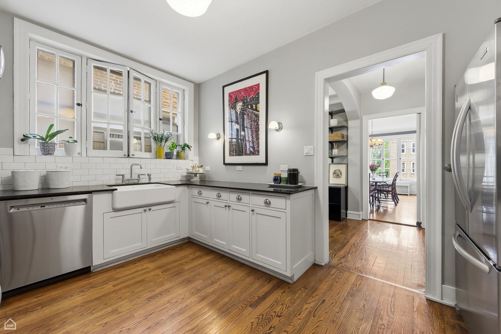 2060 West Farwell Avenue Chicago IL 60645