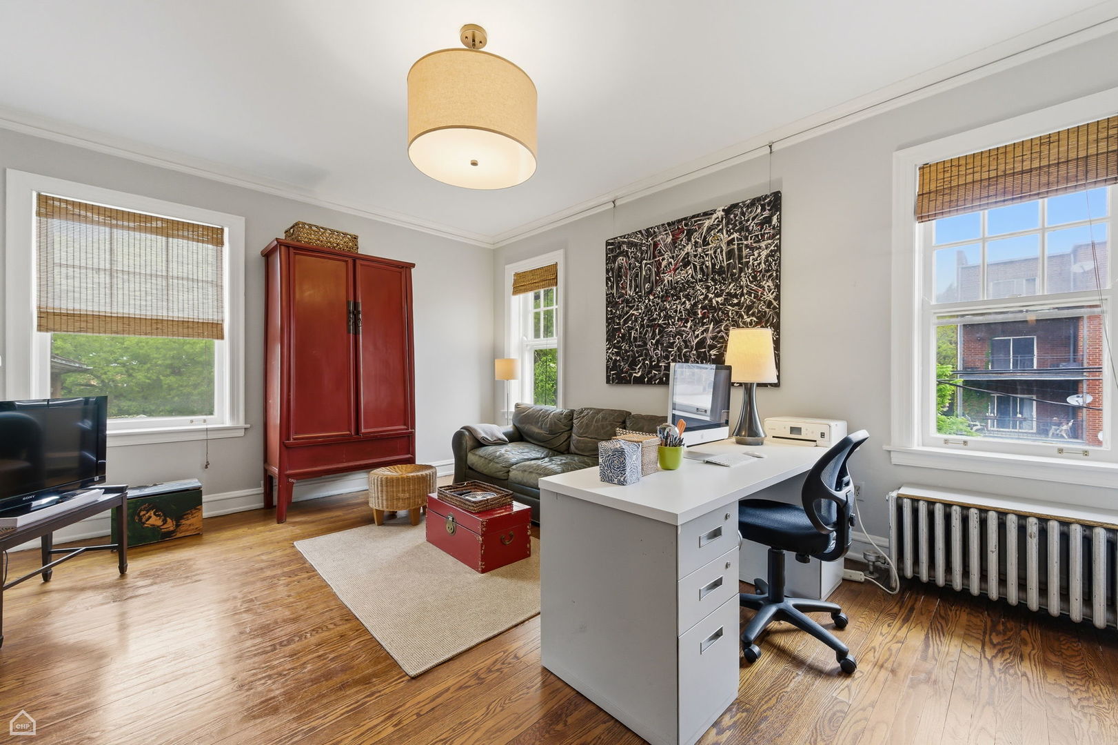 2060 West Farwell Avenue Chicago IL 60645