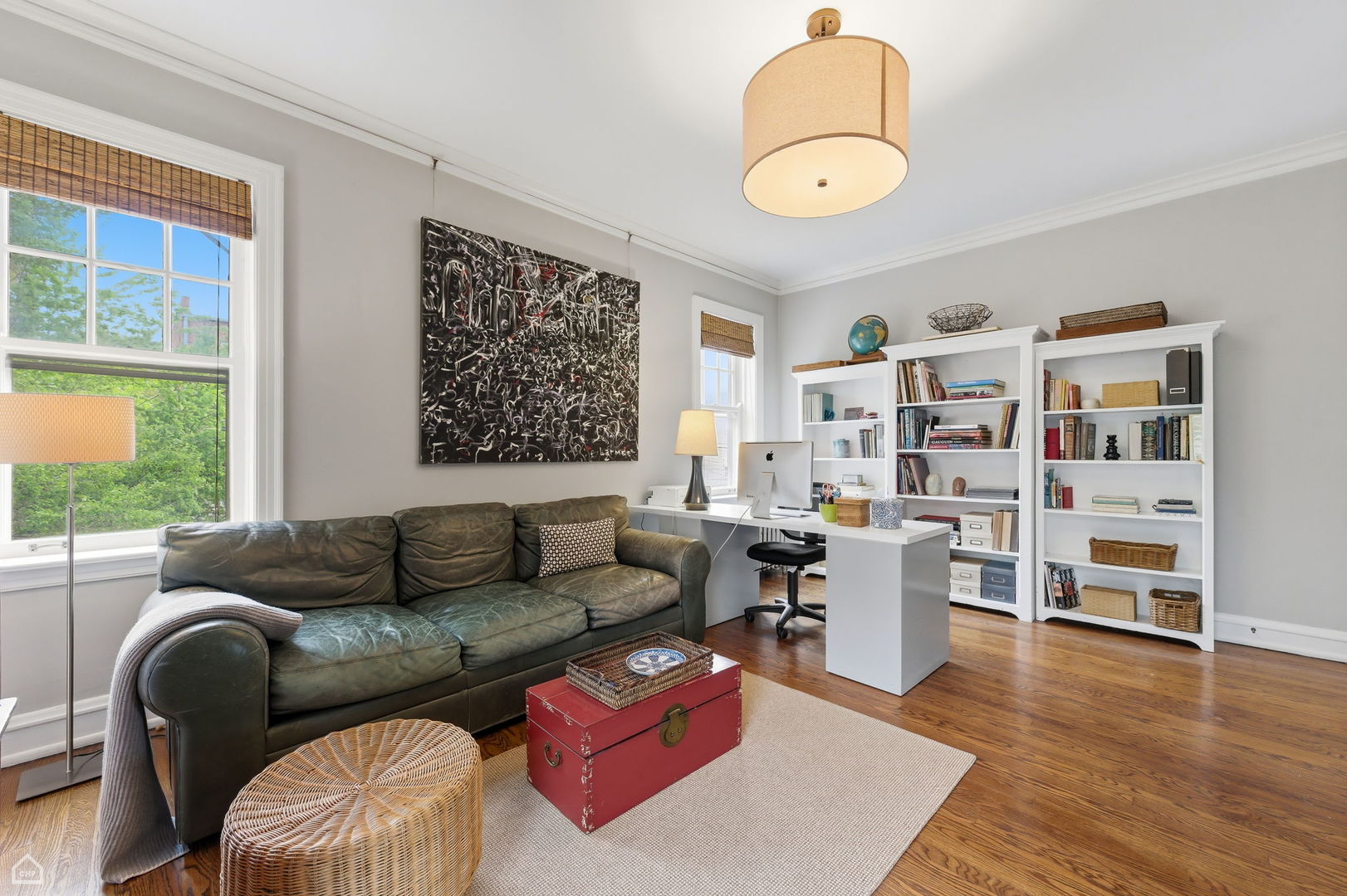 2060 West Farwell Avenue Chicago IL 60645
