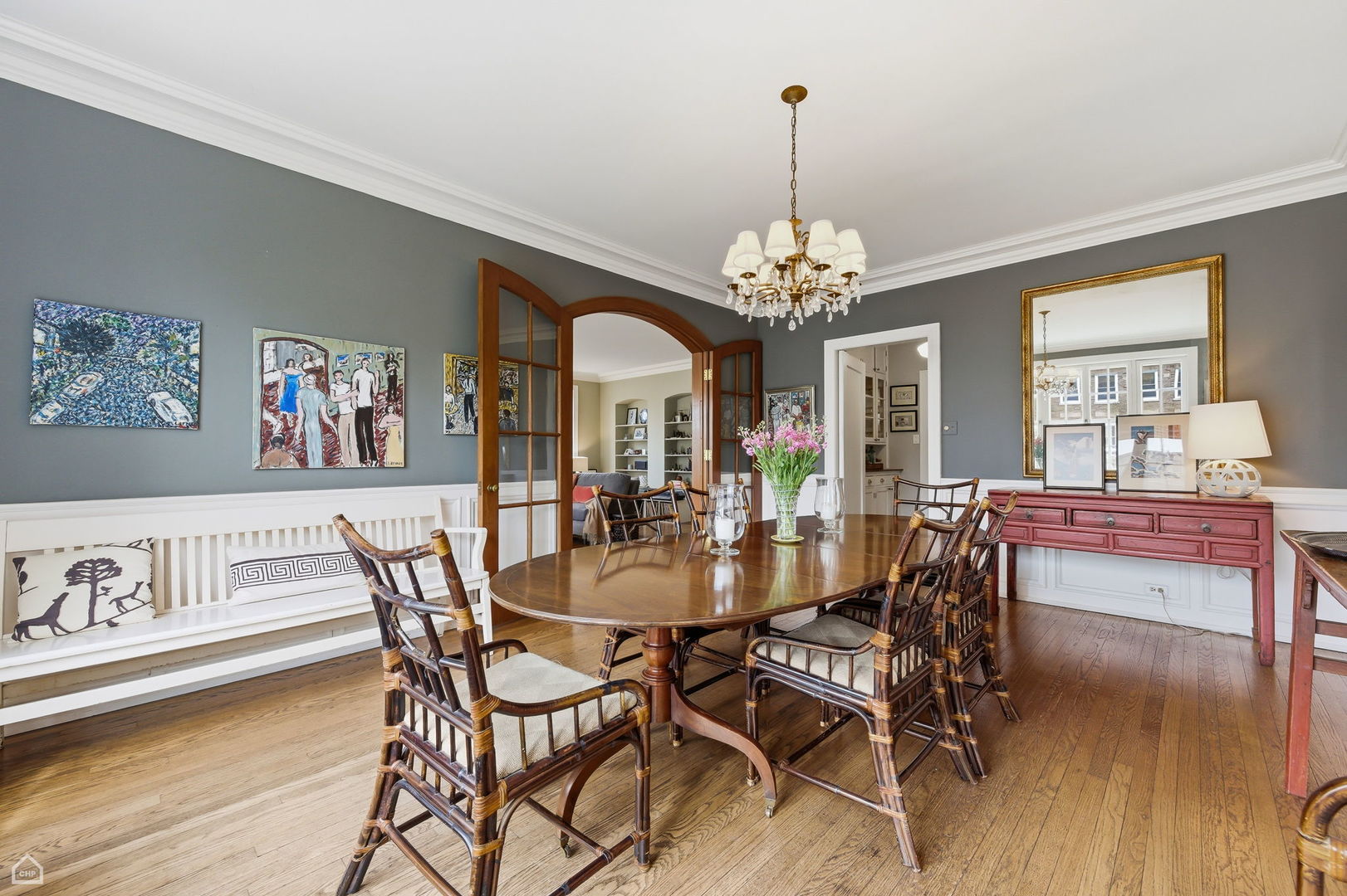 2060 West Farwell Avenue Chicago IL 60645