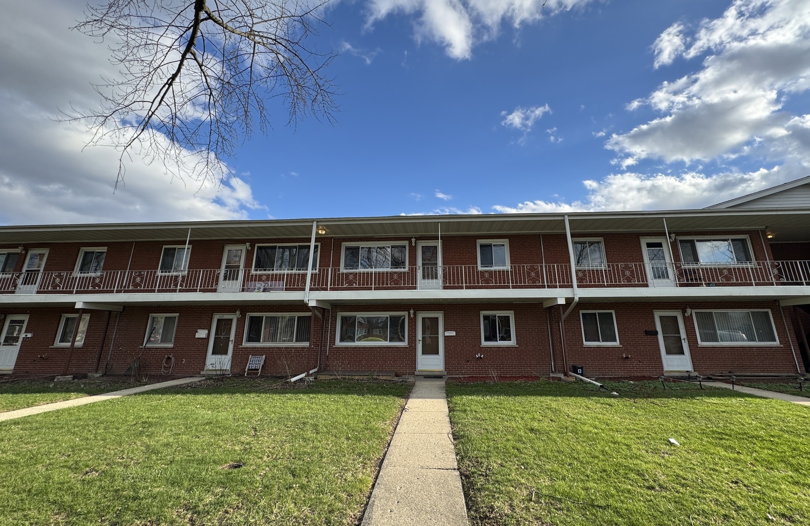 633 Dulles Road Des Plaines IL 60016