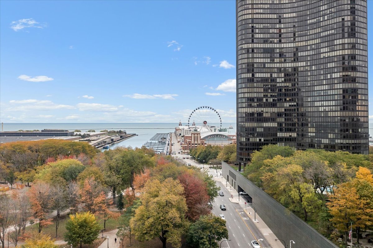 530 North Lake Shore Drive Chicago IL 60611