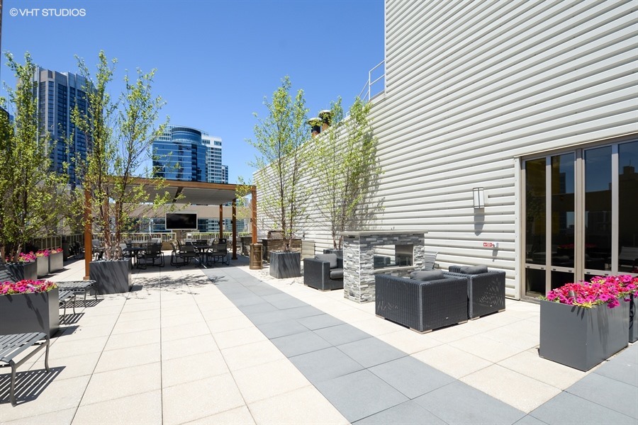 530 North Lake Shore Drive Chicago IL 60611