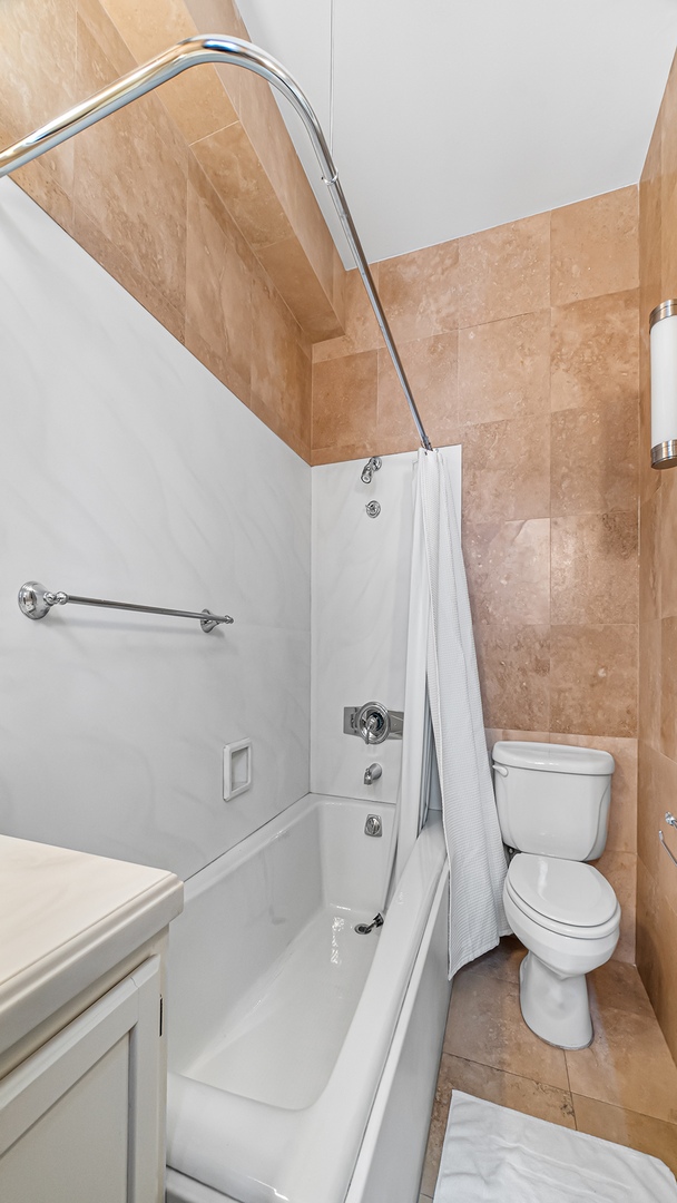 227 East Delaware Place Chicago IL 60611