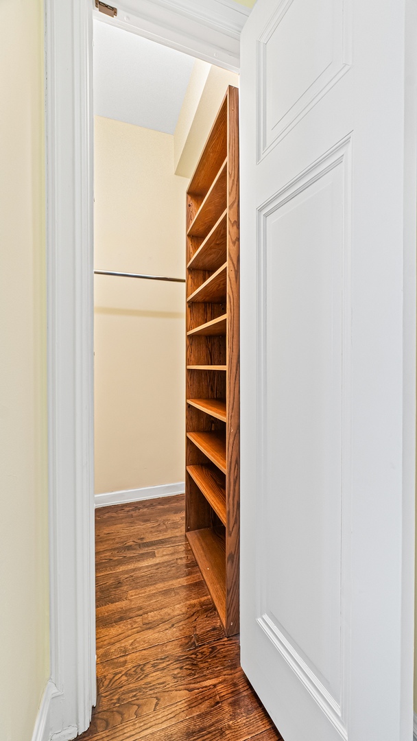 227 East Delaware Place Chicago IL 60611