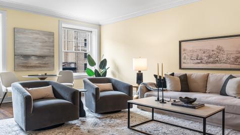 227 East Delaware Place Chicago IL 60611