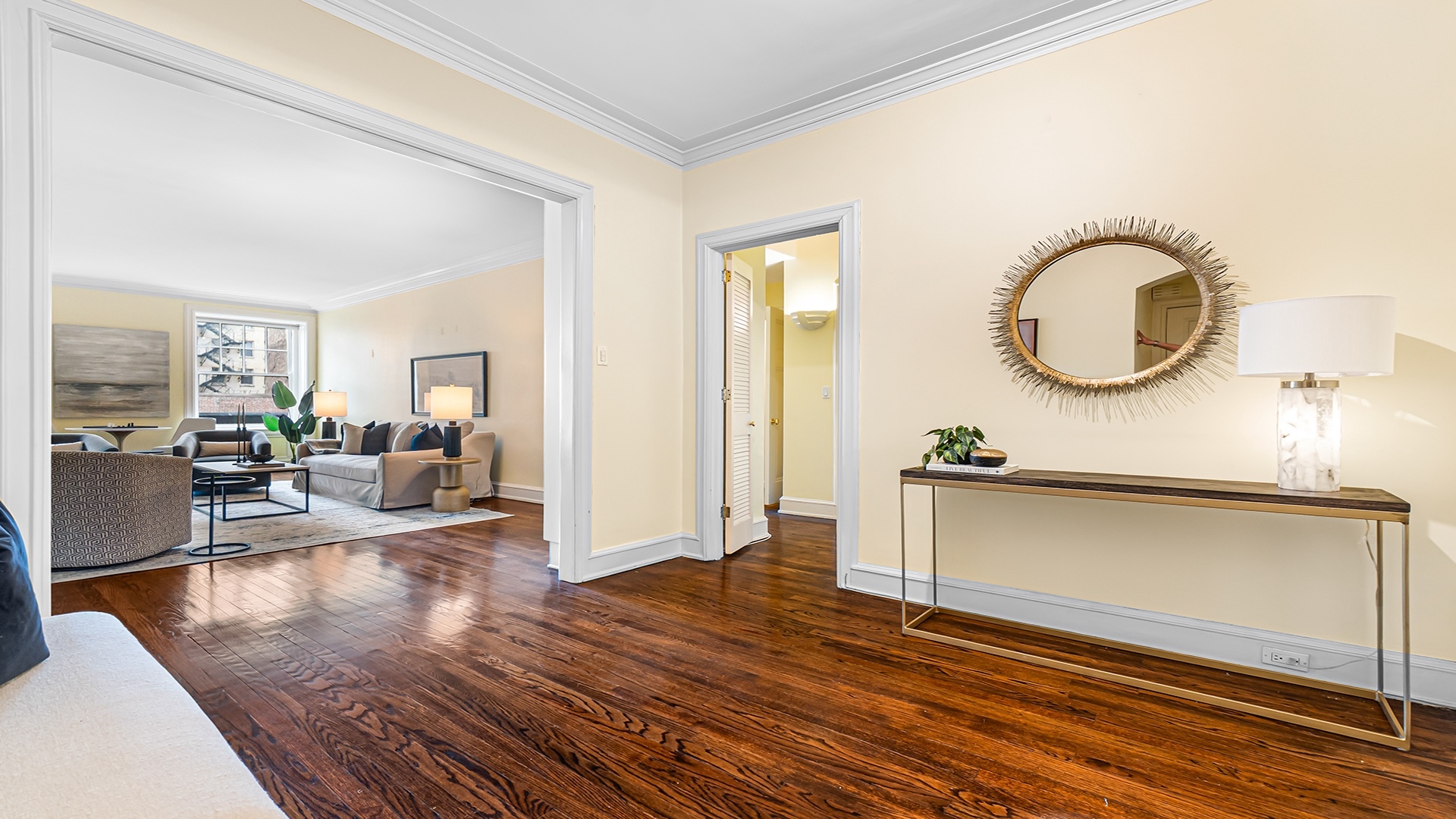 227 East Delaware Place Chicago IL 60611