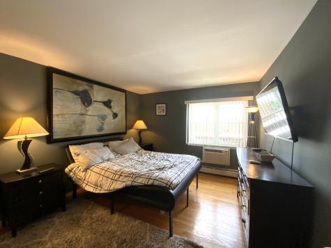 7854 South South Shore Drive Chicago IL 60649