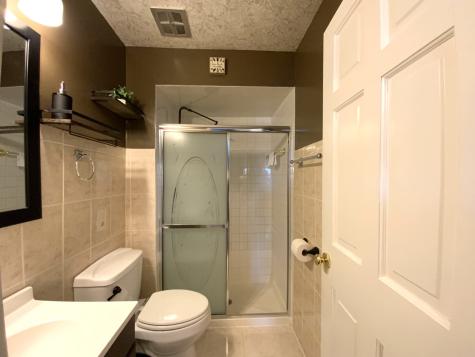 7854 South South Shore Drive Chicago IL 60649