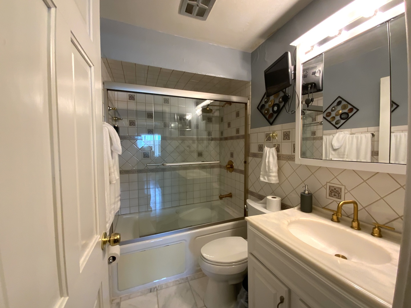 7854 South South Shore Drive Chicago IL 60649