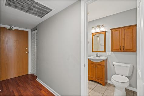 7234 West North Avenue Elmwood Park IL 60707
