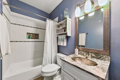 4032 South Calumet Street Chicago IL 60653