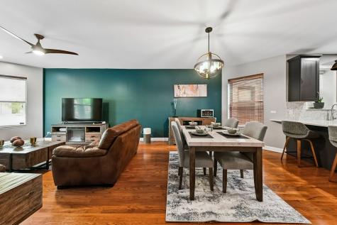 4032 South Calumet Street Chicago IL 60653