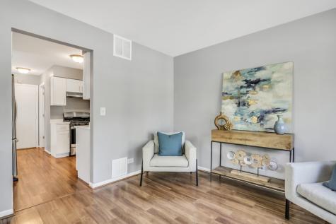 1282 Old Mill Lane Elk Grove Village IL 60007