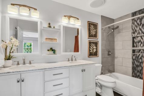 1282 Old Mill Lane Elk Grove Village IL 60007