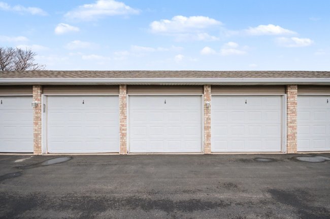 16032 Crystal Creek Drive Orland Park IL 60462