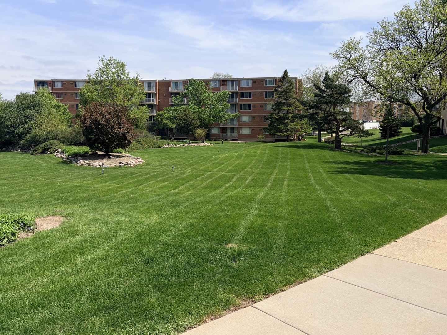 2211 South Highland Avenue Lombard IL 60148