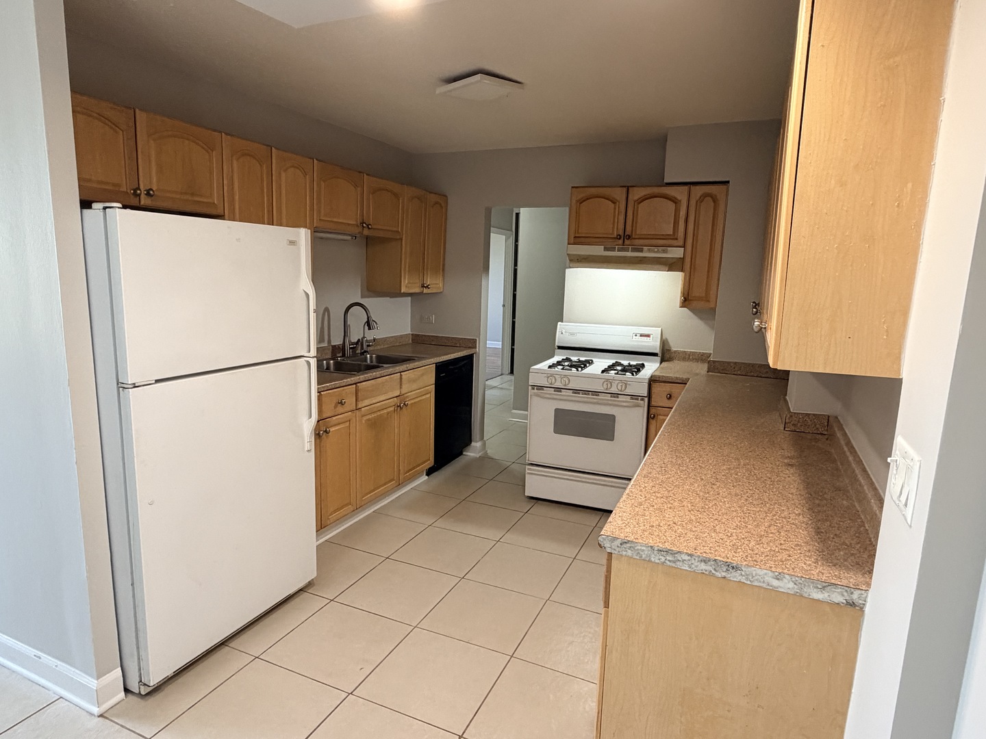 2211 South Highland Avenue Lombard IL 60148
