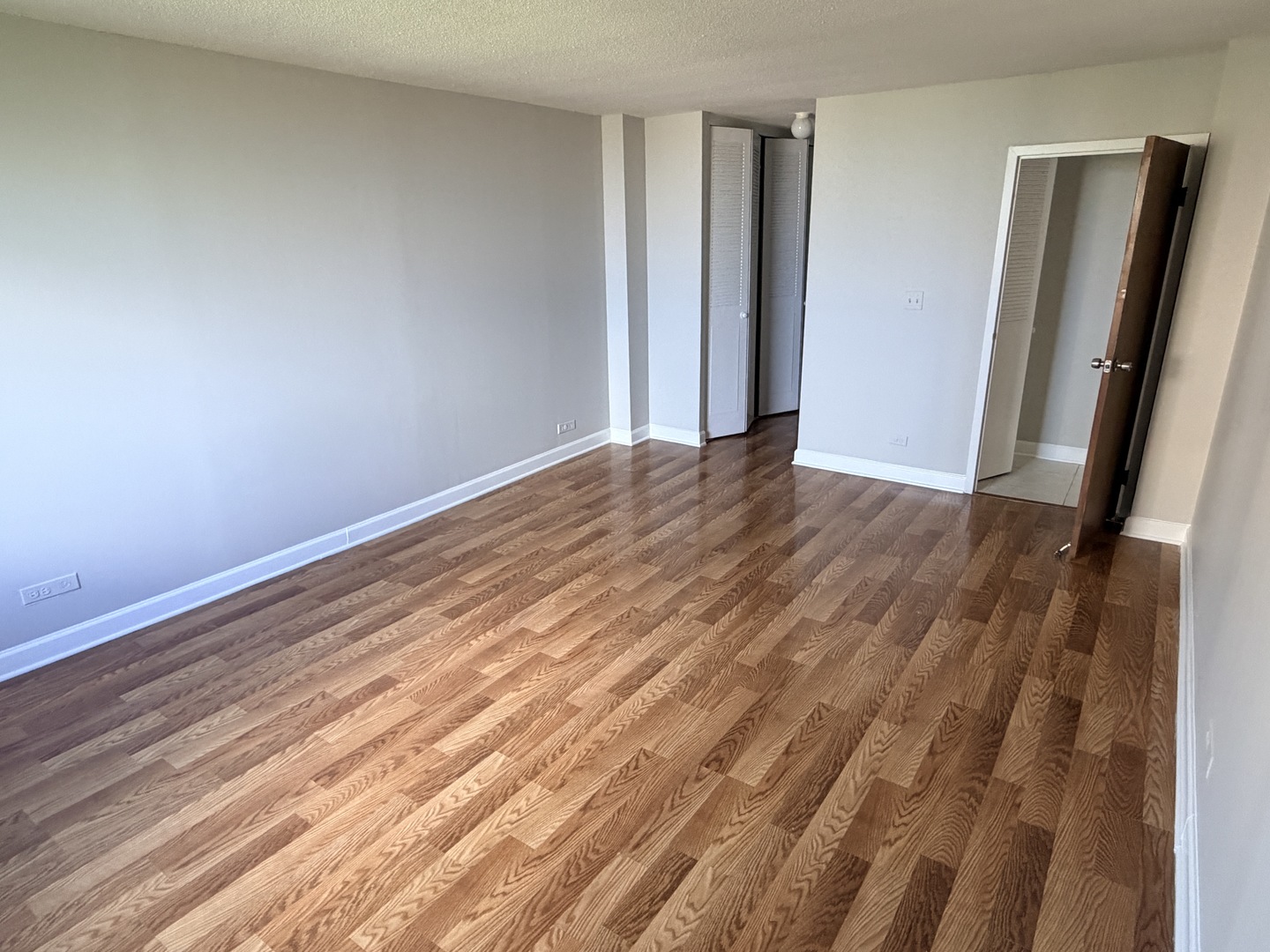 2211 South Highland Avenue Lombard IL 60148