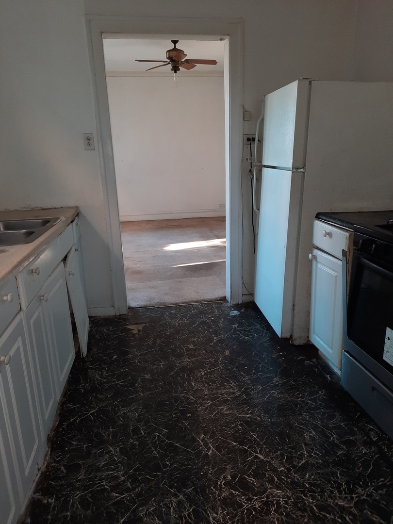 6451 North California Avenue Chicago IL 60645