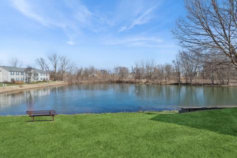 222 Bakers Drive W Lakemoor IL 60051